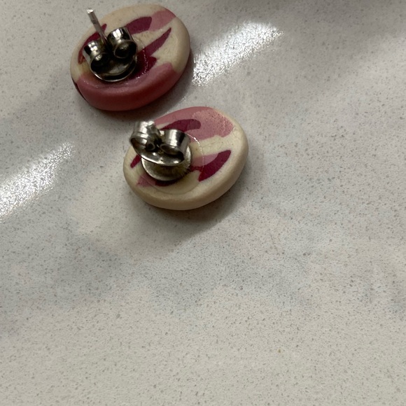 ๐ฉท Handmade earrings, painted wood ๐ฉท - Picture 3 of 4